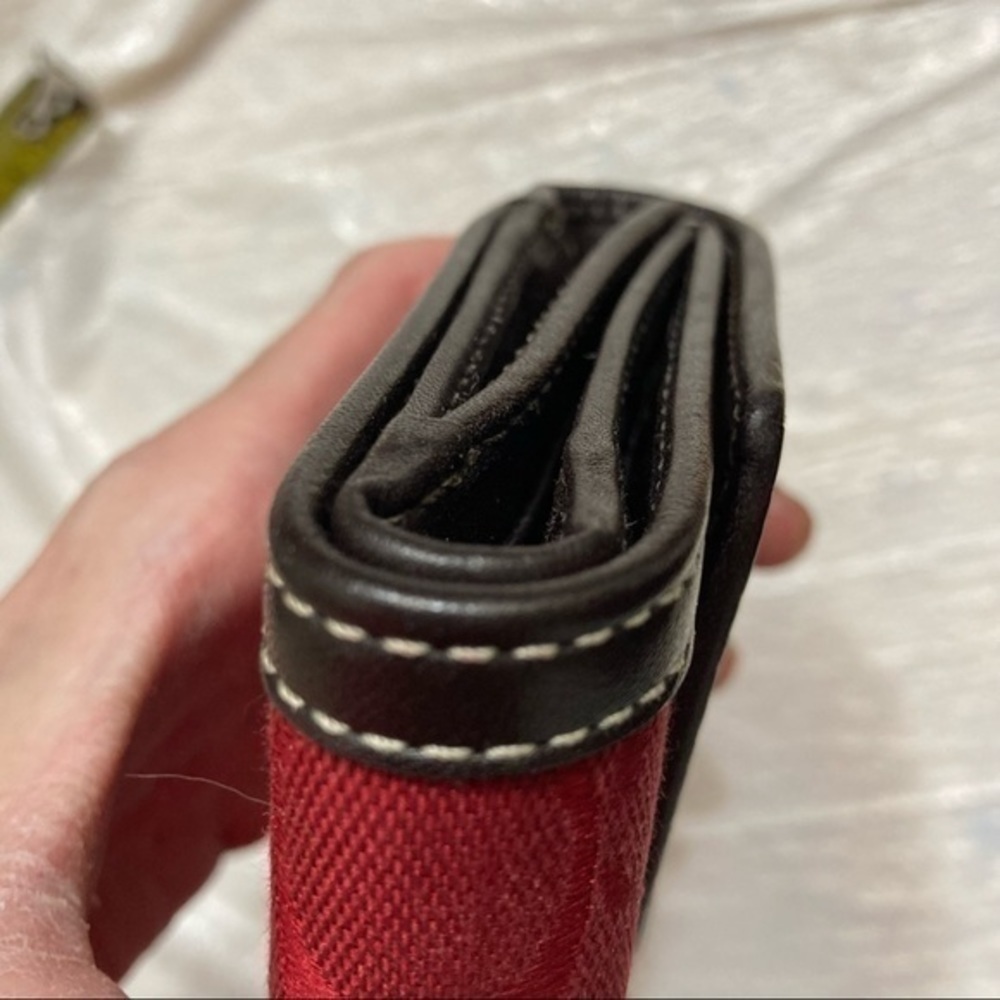 Coach signature c vintage red y2k compact wallet - Picture 10 of 13